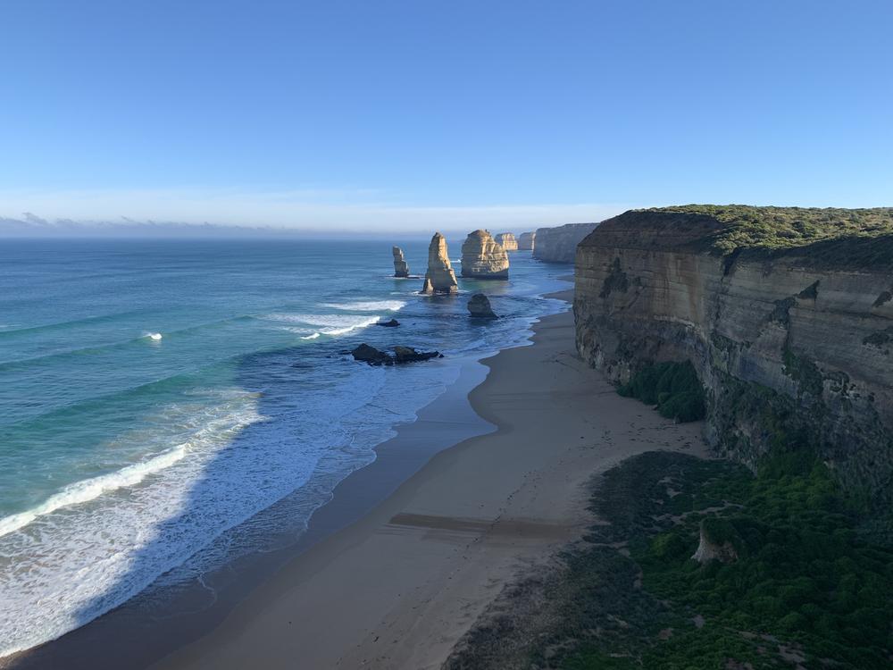 Melbourne - Meeting Twelve Apostles on the Great Ocean Road