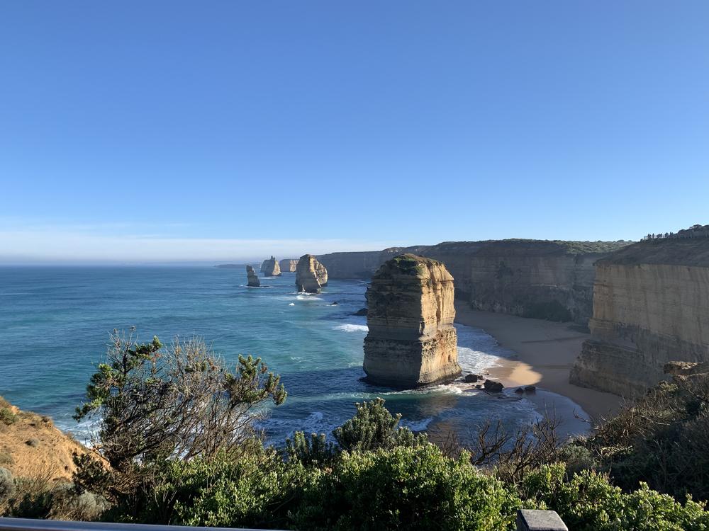 Melbourne - Meeting Twelve Apostles on the Great Ocean Road