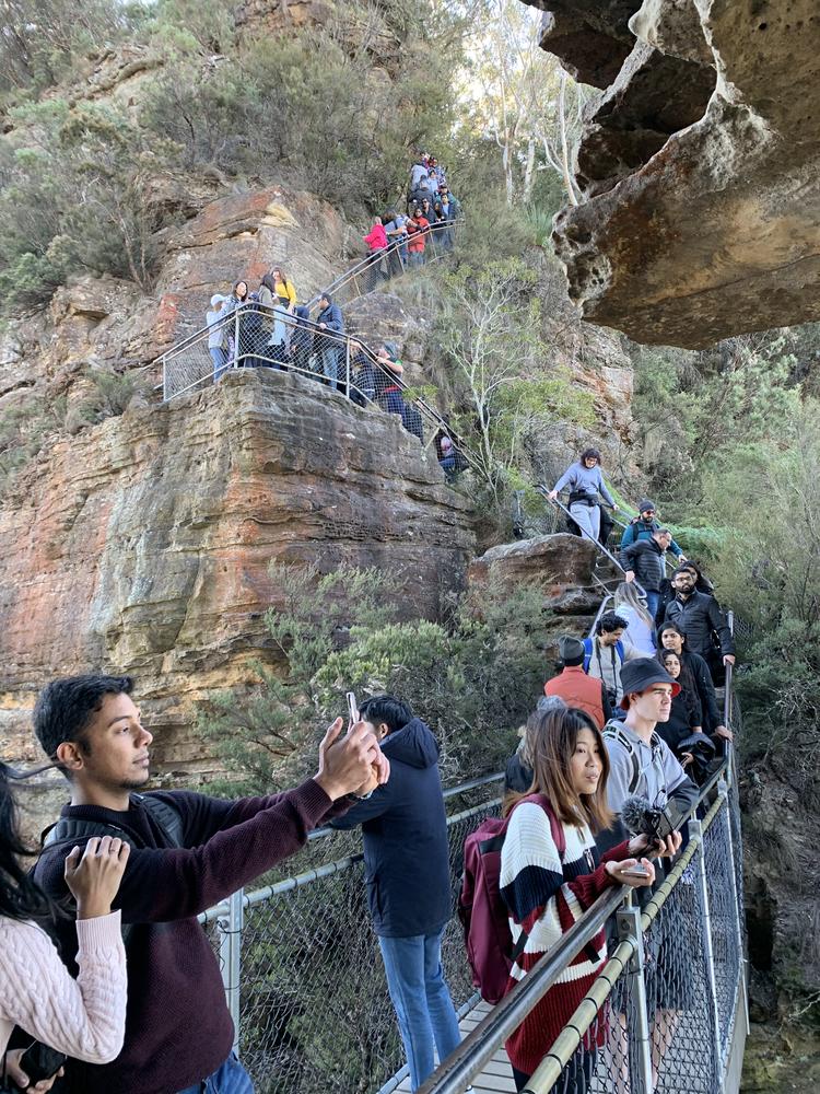 Sydney (II) - Blue Mountains & Beach walks