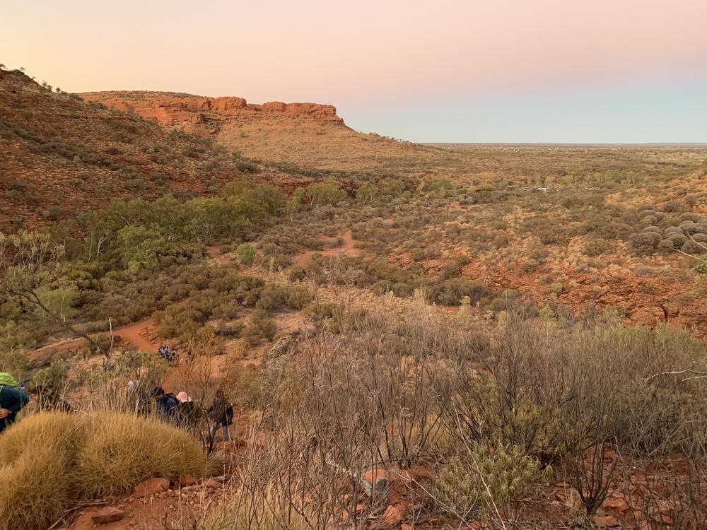 Uluru (II) - Many Heads, Kings Canyon & Milky Way