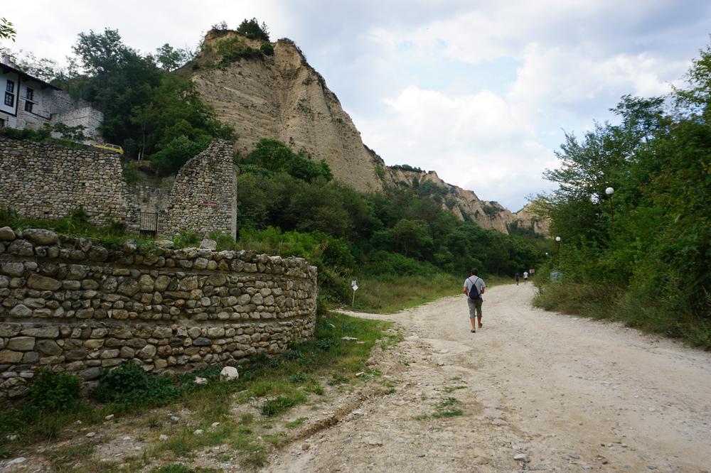 Melnik - Stunning sandstone pyramids & tasty wine