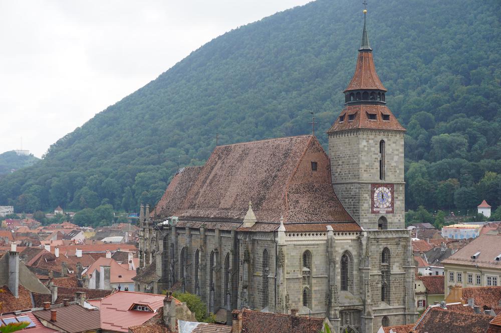 Brașov - Big city, old town and virgin forest