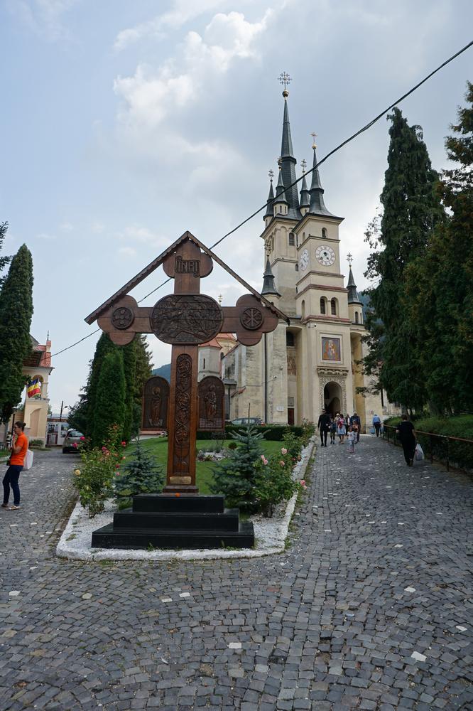 Brașov - Big city, old town and virgin forest