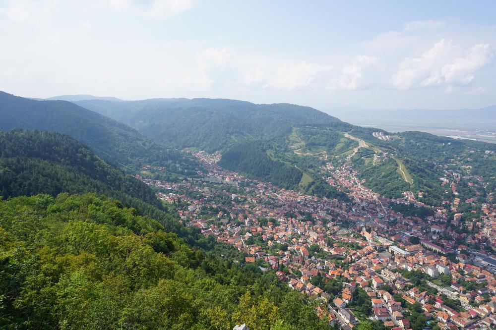 Brașov - Big city, old town and virgin forest