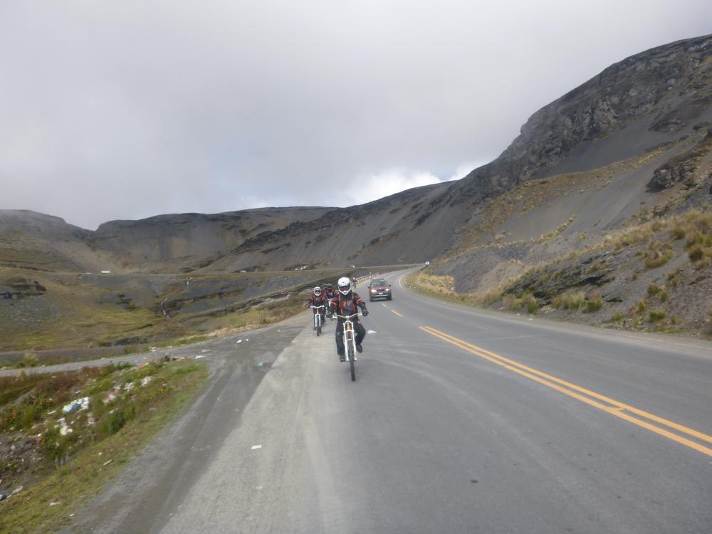 Yungas - Mountainbiking on the death road