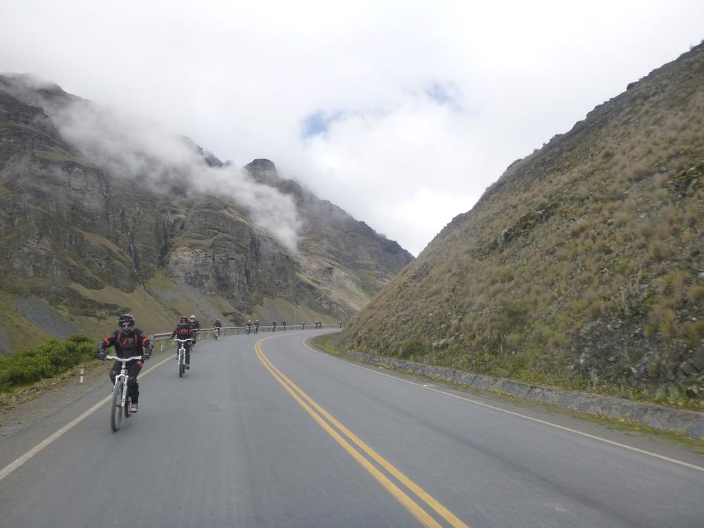 Yungas - Mountainbiking on the death road