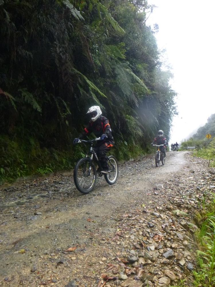 Yungas - Mountainbiking on the death road