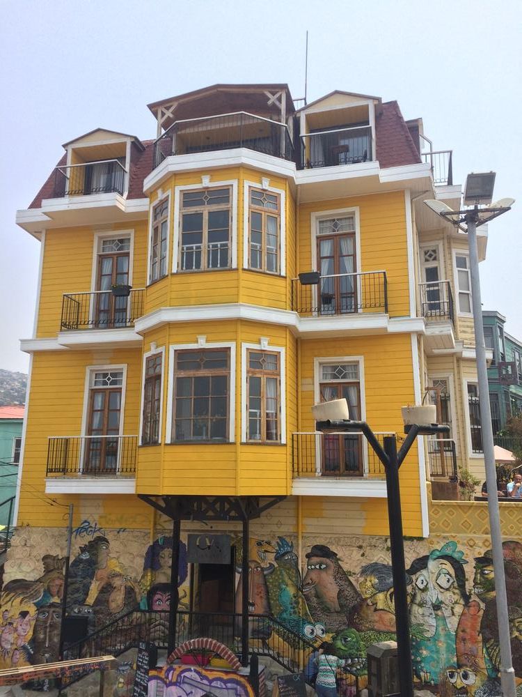 Valparaiso - Colourful, cultural and littered