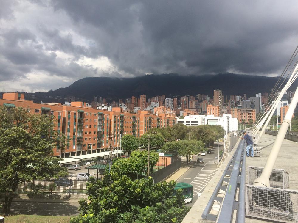 Medellin - Dark past, bright future