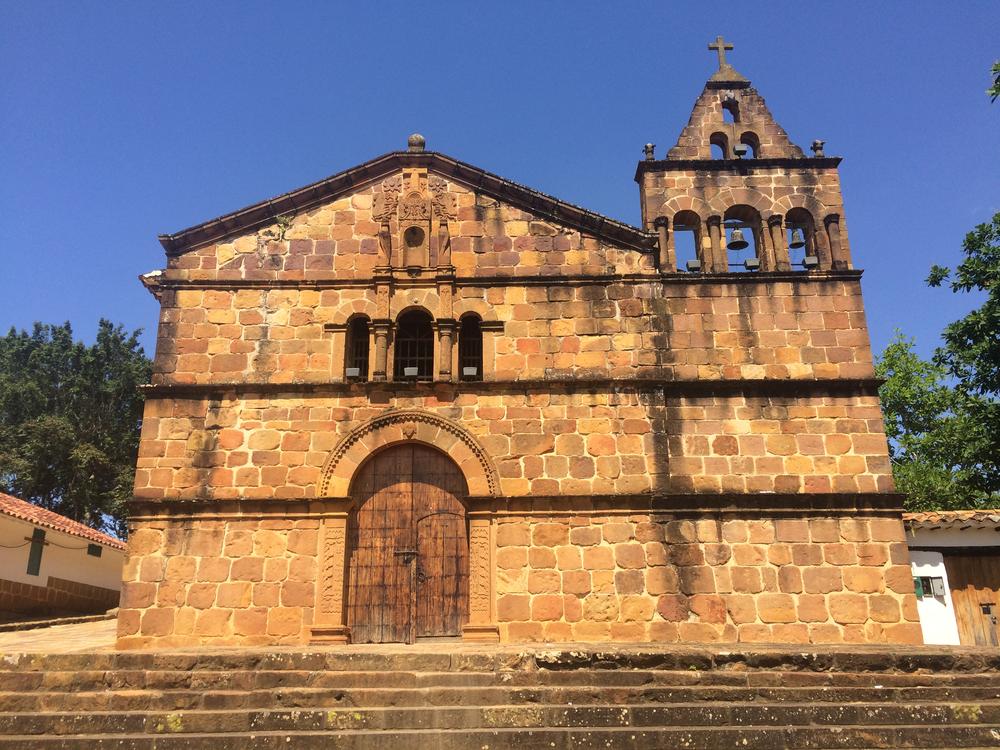 San Gil - A canyon, a colonial village & natural pools