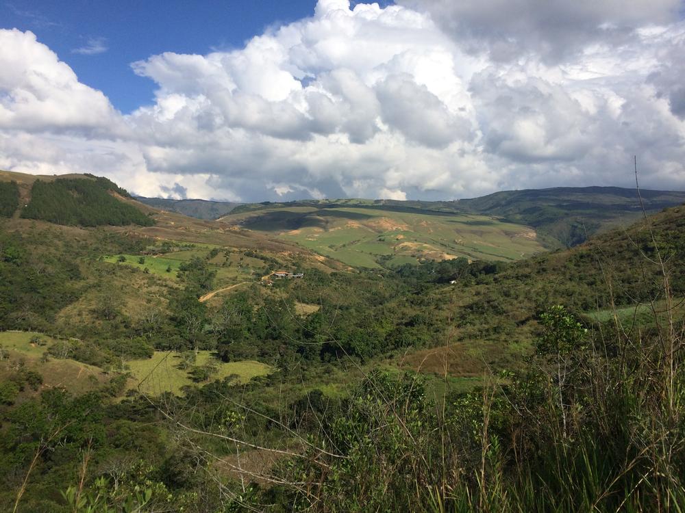 San Gil - A canyon, a colonial village & natural pools