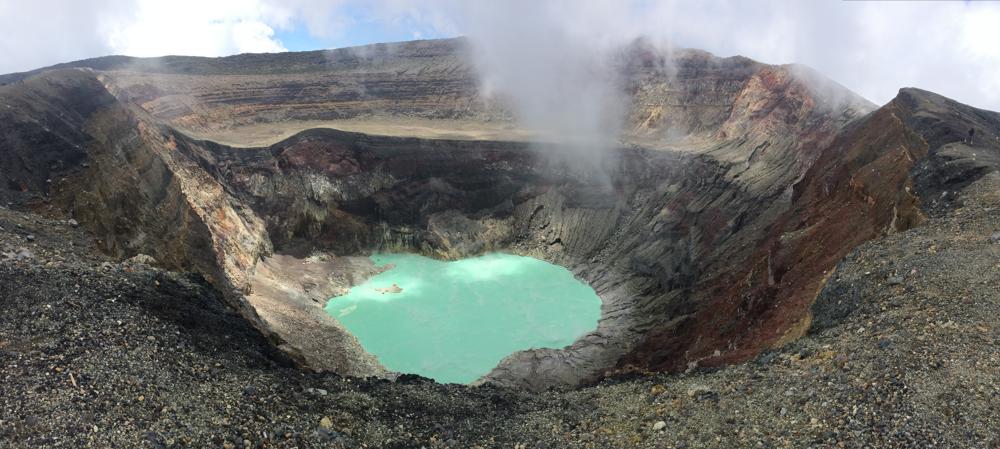 Santa Ana - Volcano ascent with the police