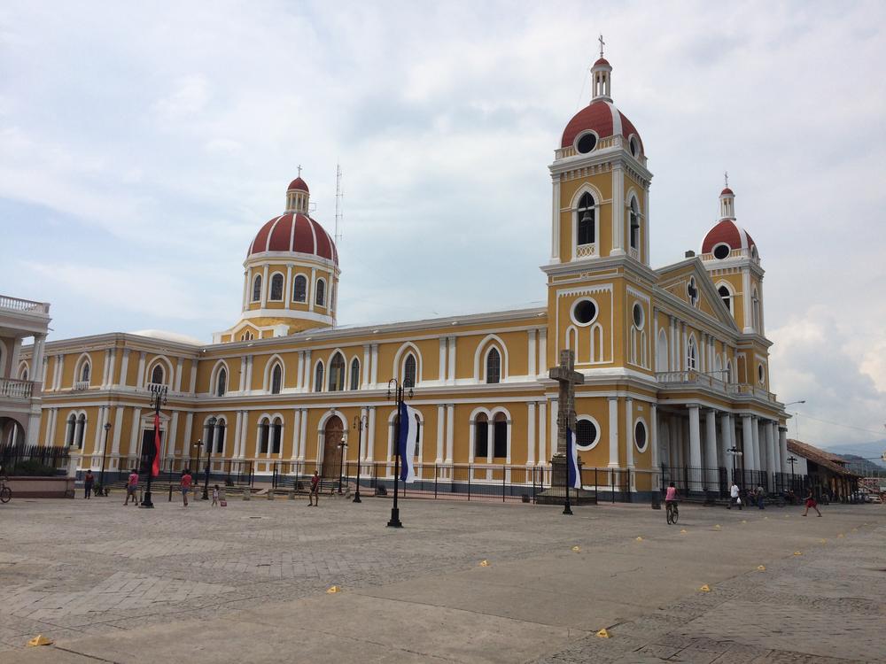 Granada - a beautiful colonial city close to HELL