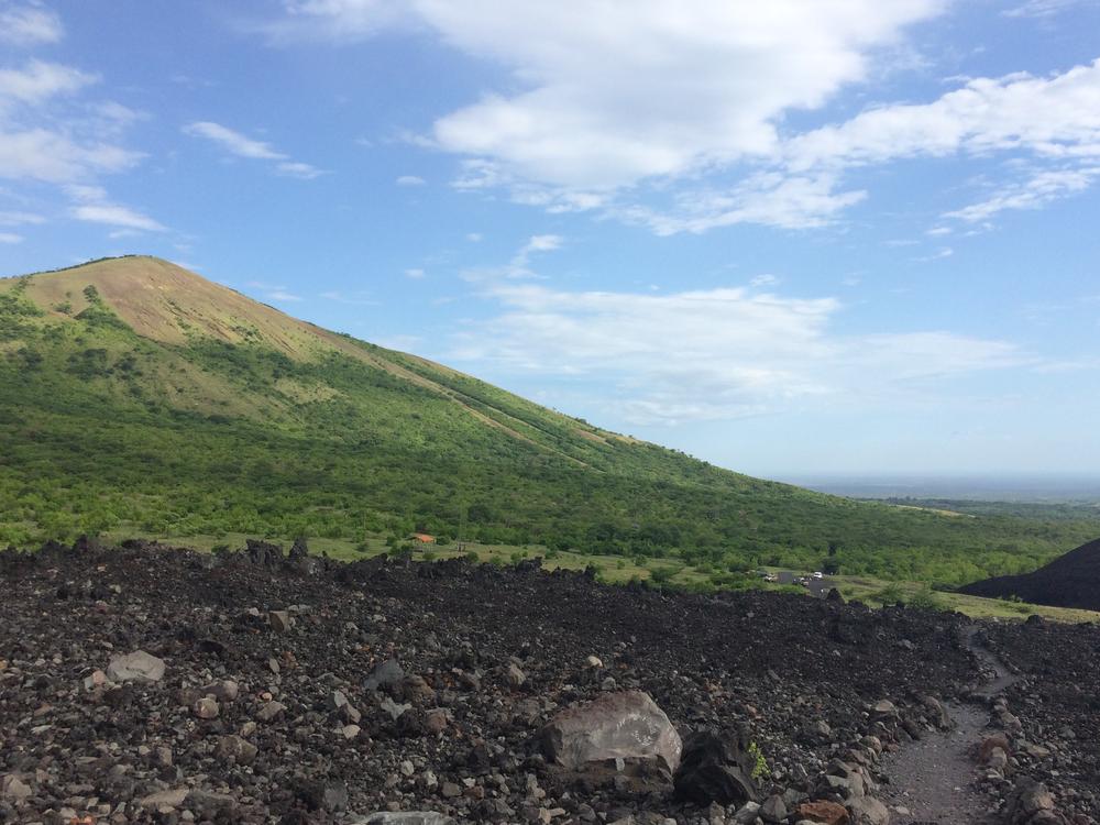 Volcano boarding in Leon