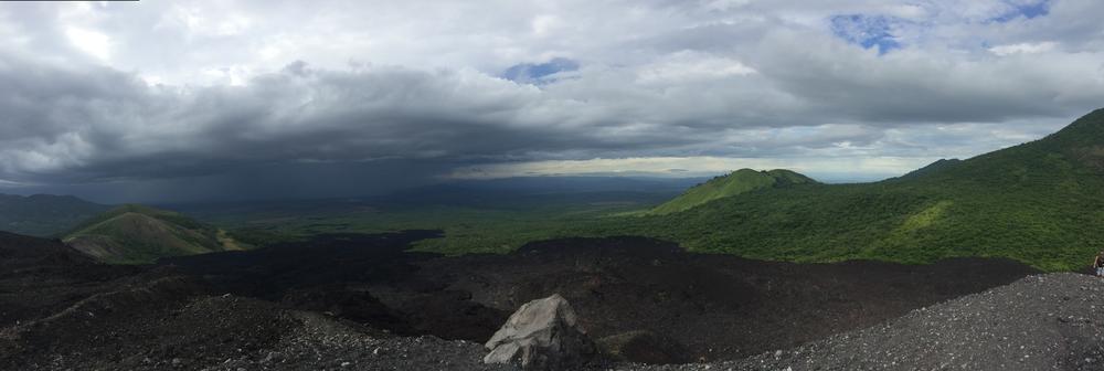 Volcano boarding in Leon