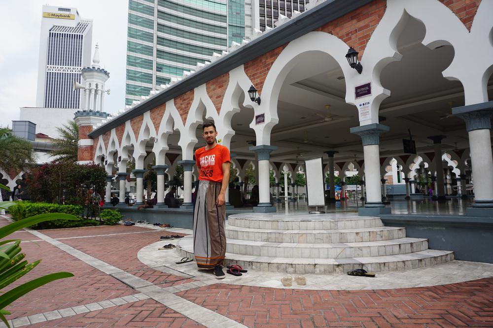 Kuala Lumpur - A city of contrasts and many cultures