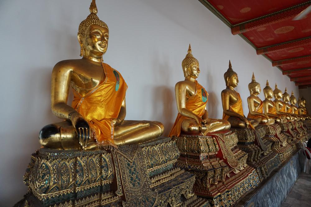 Bangkok (II) - Buddhist temples & Adult entertainment