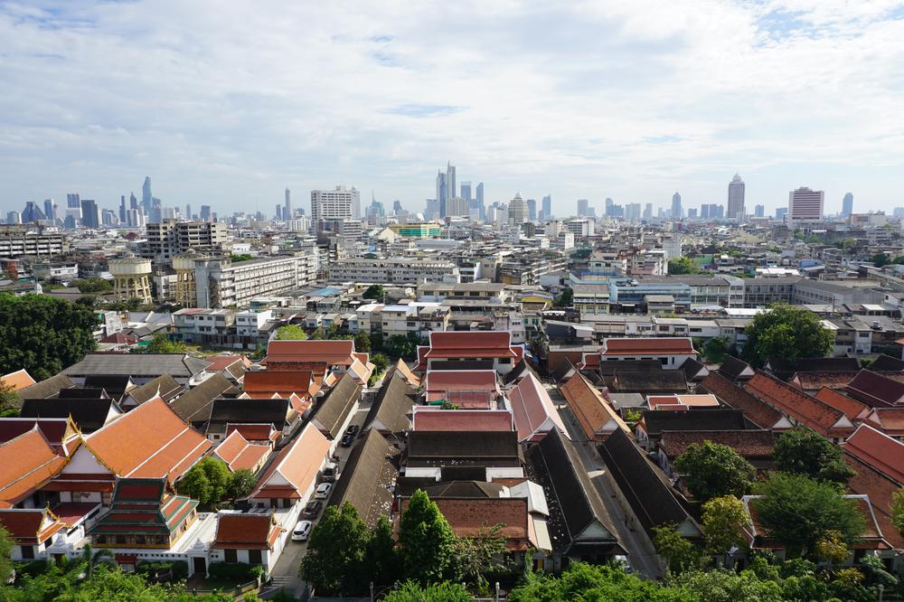 Bangkok (II) - Buddhist temples & Adult entertainment