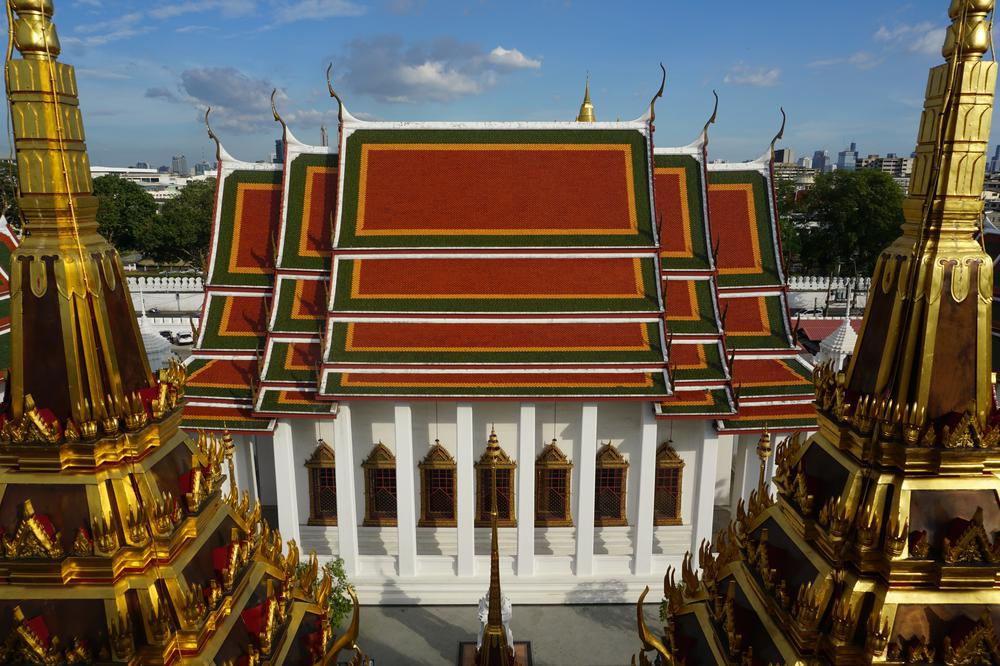 Bangkok (II) - Buddhist temples & Adult entertainment