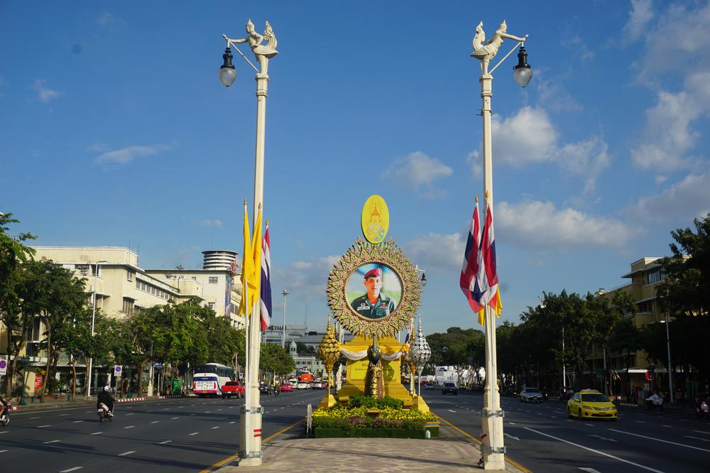 Bangkok (II) - Buddhist temples & Adult entertainment